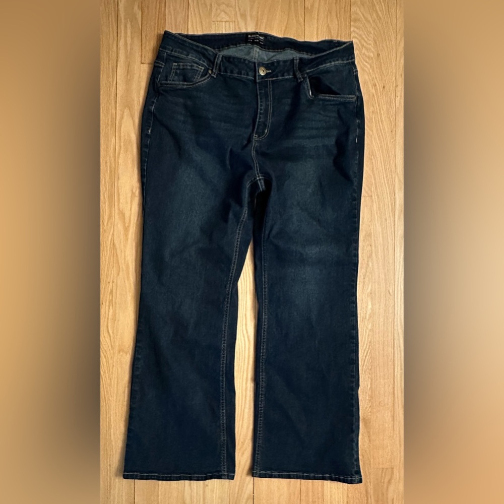 BloomChic Women’s Jeans, Size 18